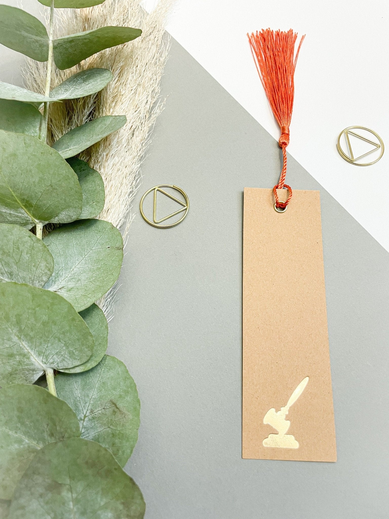 Lesezeichen Kraftpapier/ Gold - Geschenk für Juristen, Anwälte, Jurastudenten, Richter, Rechtswissenschaften