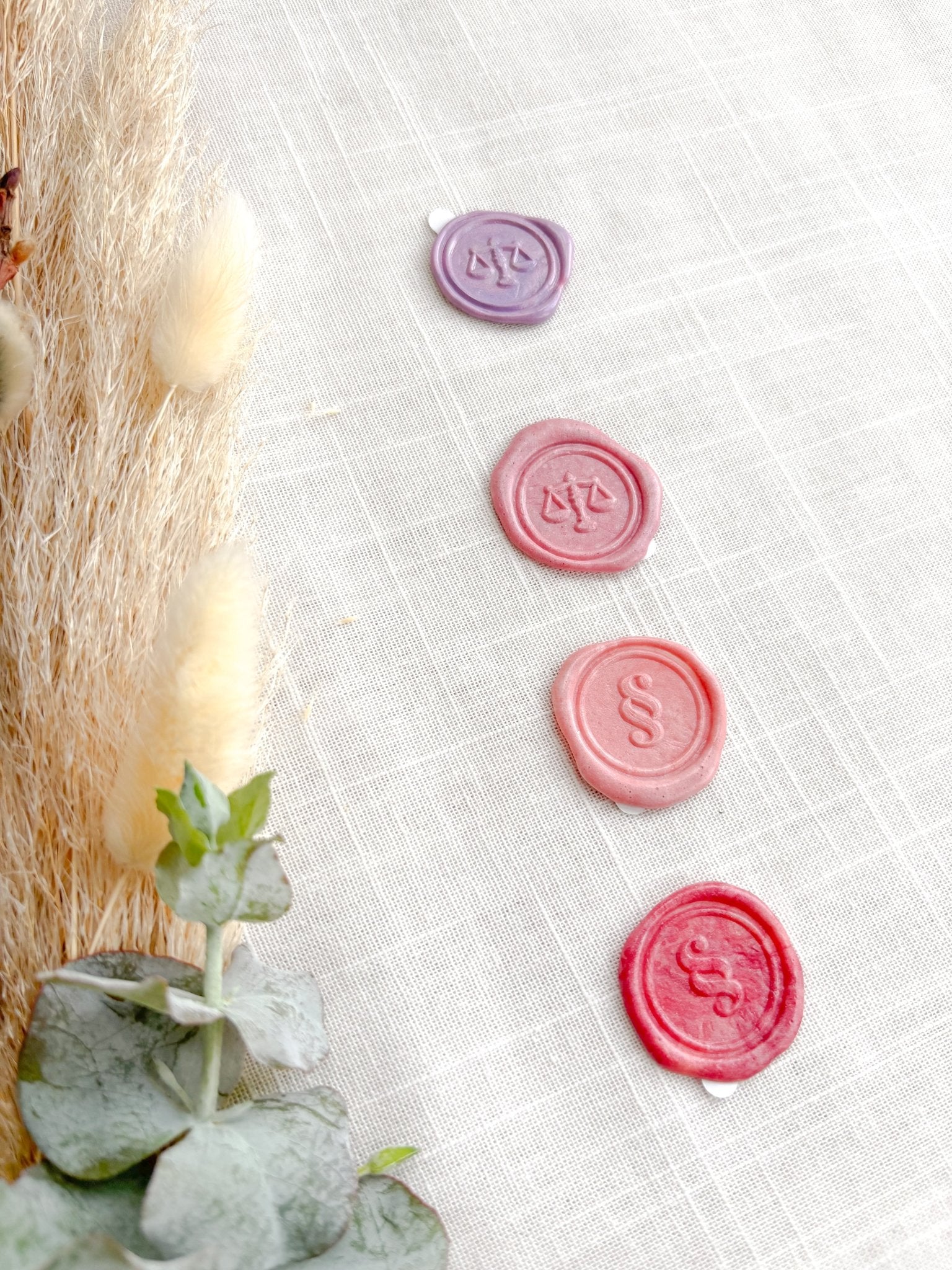 Wachssiegel „Justice Seal“ – Jura Wachssiegel mit Gerechtigkeitswaage & Paragraph