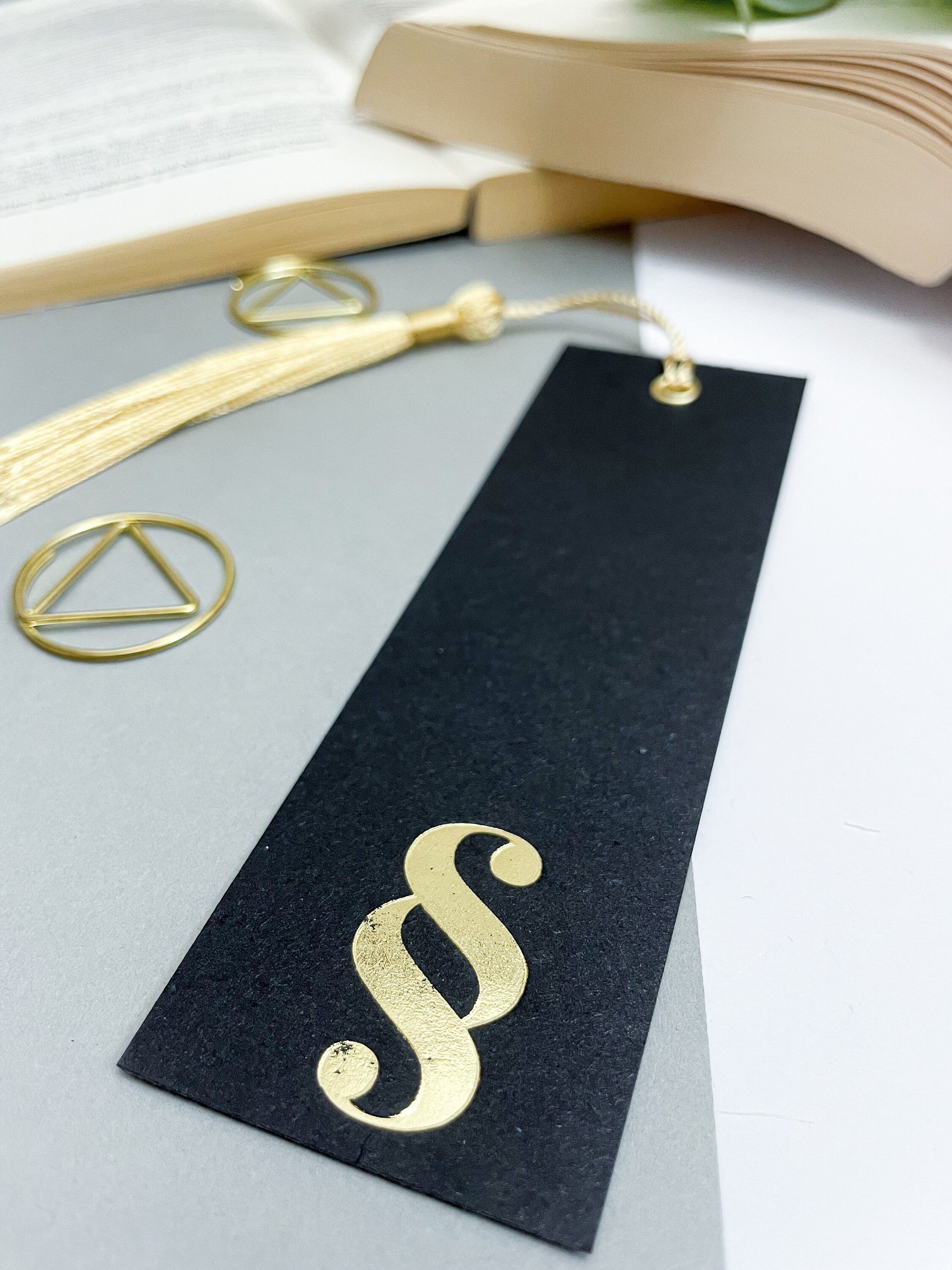 Lesezeichen Schwarz /Gold - Geschenk für Juristen, Jura, Anwälte, Jurastudenten, Richter, Rechtswissenschaften