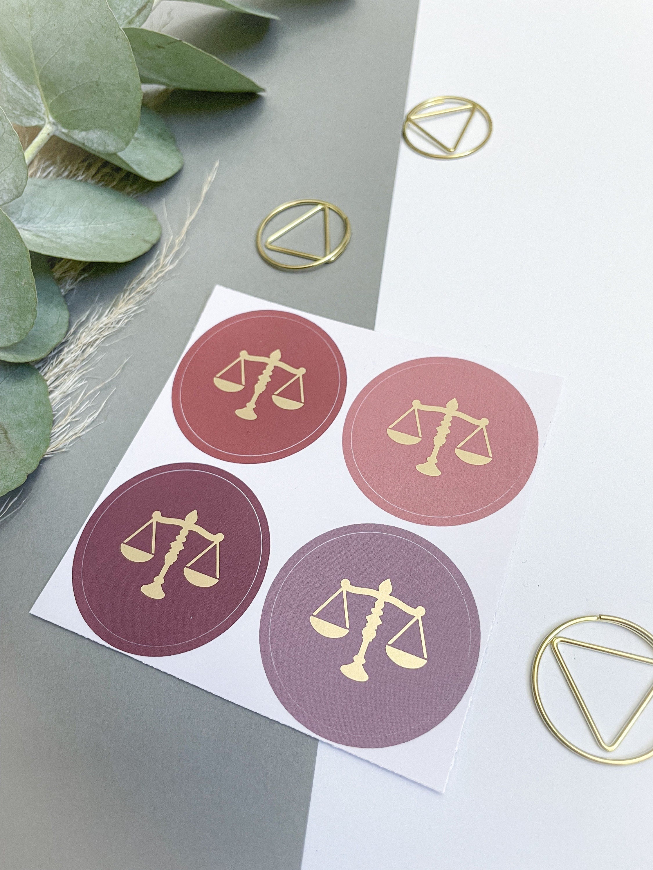 4 Aufkleber - Gerechtigkeitswaage - Rosa MIX - Geschenk für Juristen, Anwälte, Jurastudenten, Rechtswissenschaften