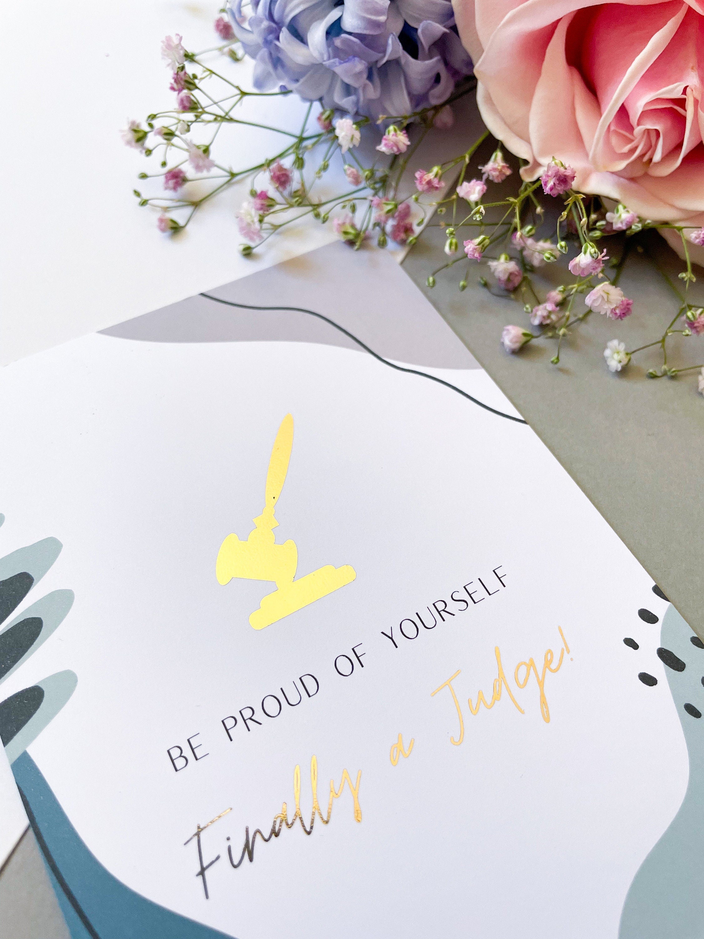 Endlich Richter Postkarte - Juristische Karte für neue Richter oder angehende Richter - English - Finally a Judge