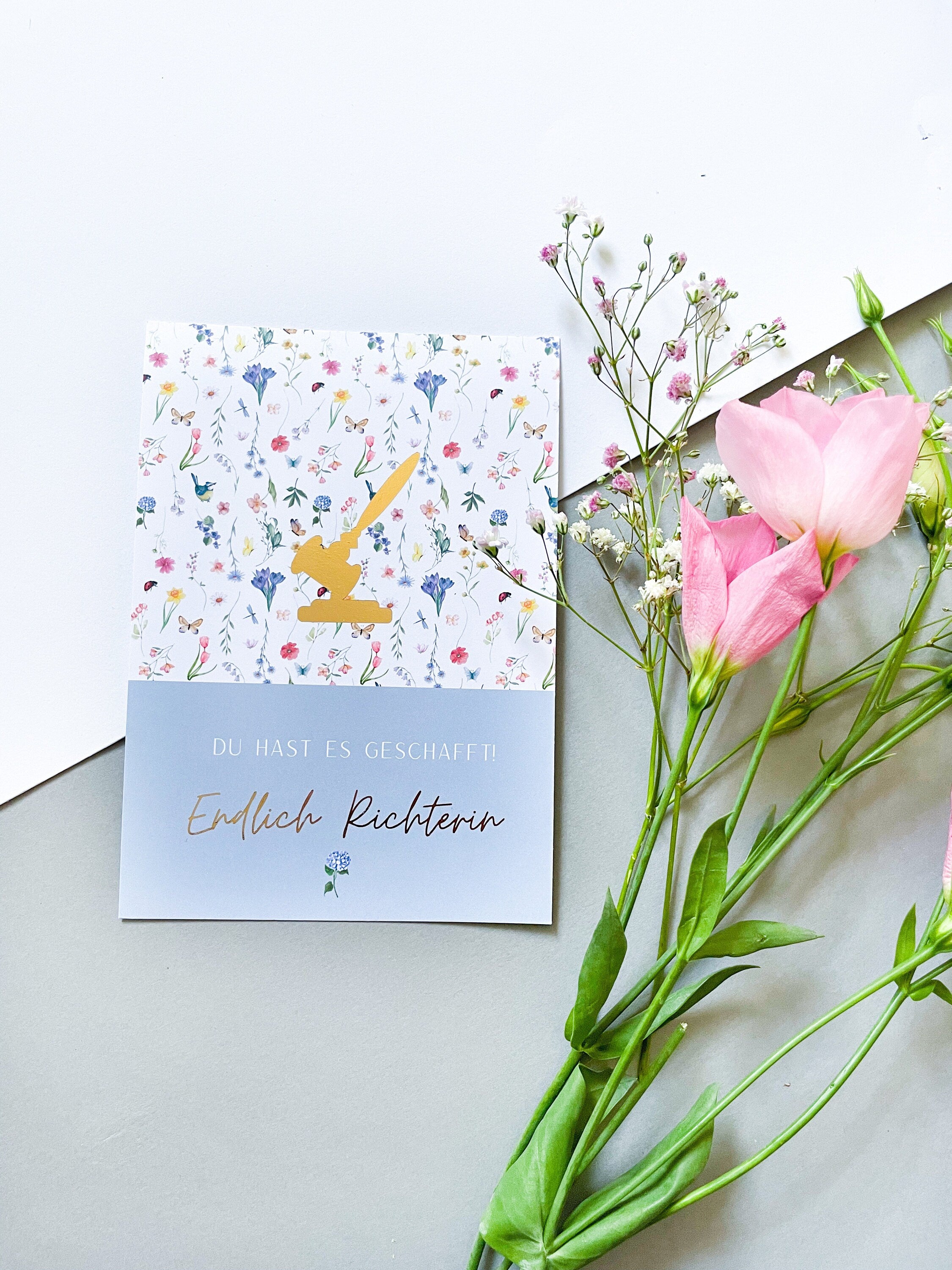 Endlich Richterin Postkarte - Für jede frisch ernannte Richterin - English: Finally a Judge