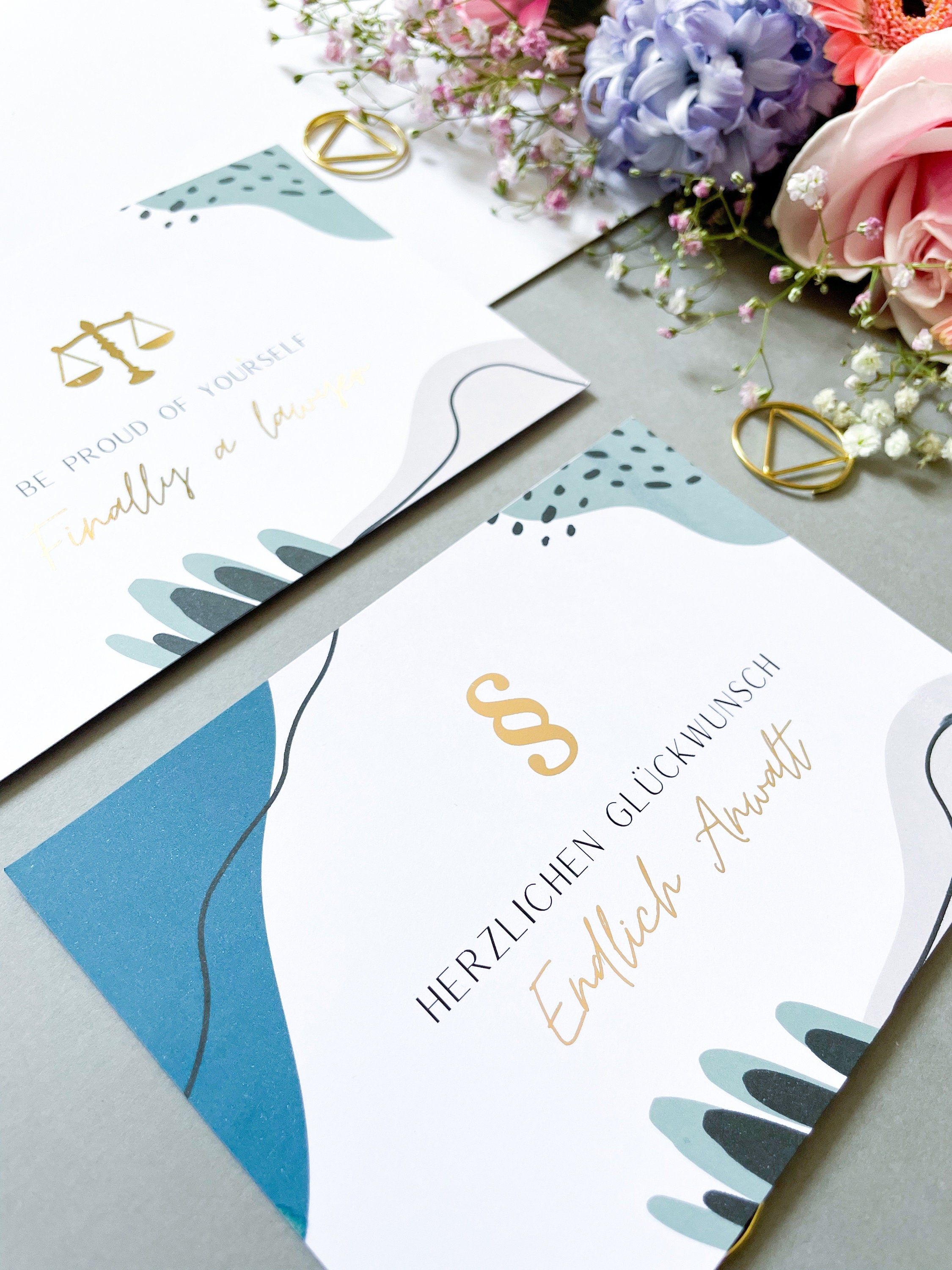Finally a Lawyer - Legal card for newly qualified lawyers - Endlich Anwalt