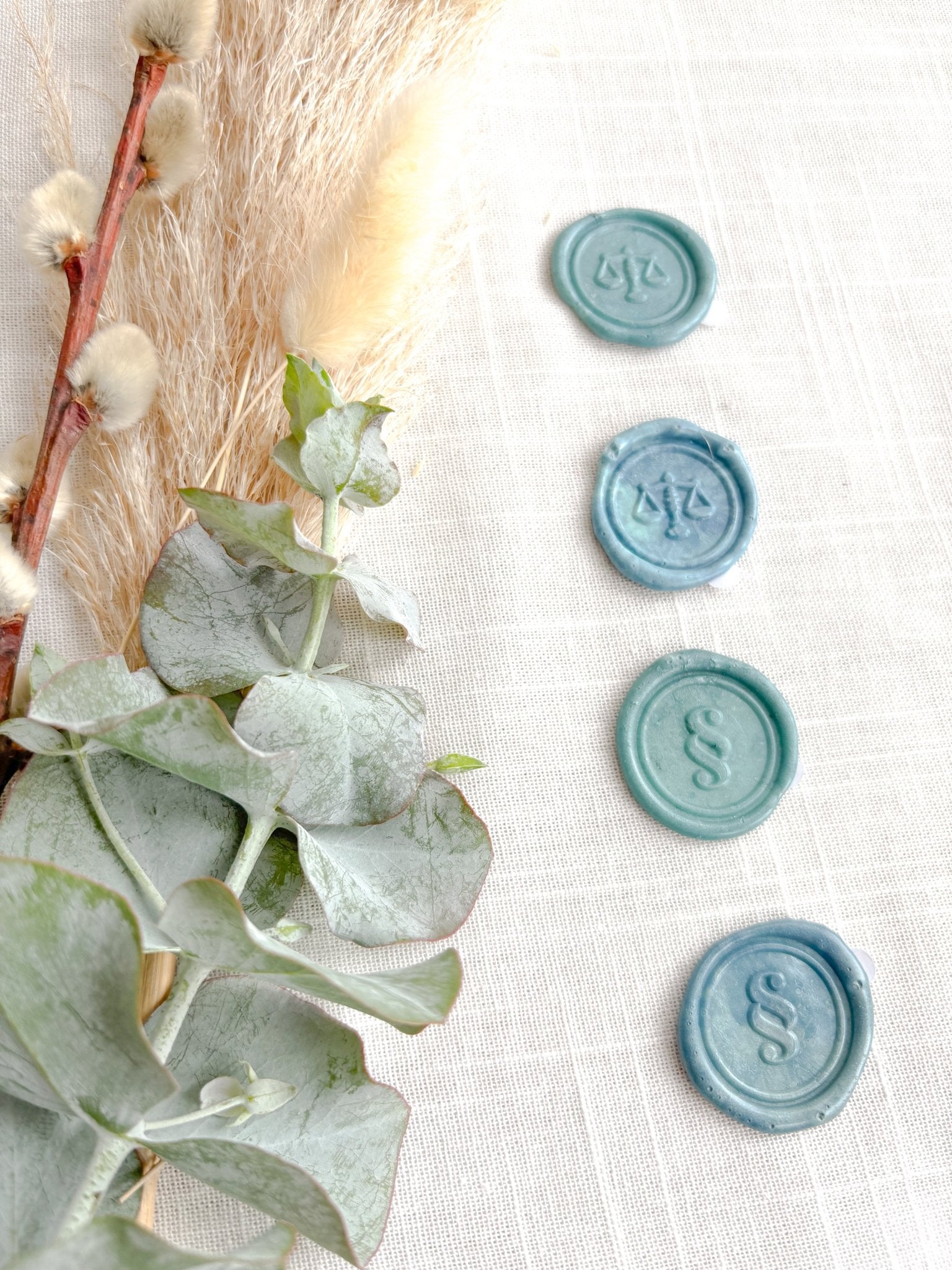 Wachssiegel „Justice Seal“ – Jura Wachssiegel mit Gerechtigkeitswaage & Paragraph